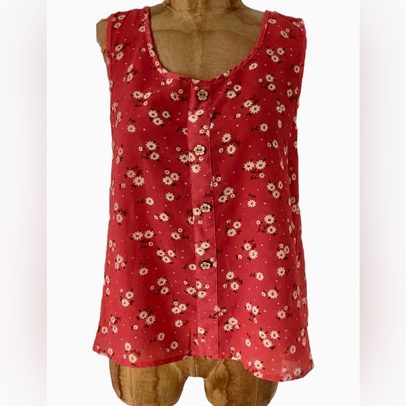 Mine Red Backless Tank Top Flower Buttons EUC M - Picture 2 of 11